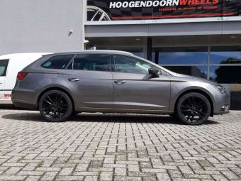 RIAL VELGEN X10 IN 18 INCH ZWART GEMONTEERD ONDER EEN SEAT LEON 