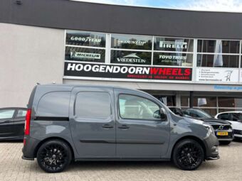 SEVENTY 9 SV-C BLACK IN 18 INCH GEMONTEERD ONDER EEN MERCEDES CITAN
