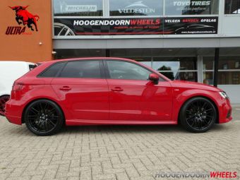 ULTRA WHEELS RACE 19 INCH BLACK GEMONTEERD ONDER EEN AUDI A3