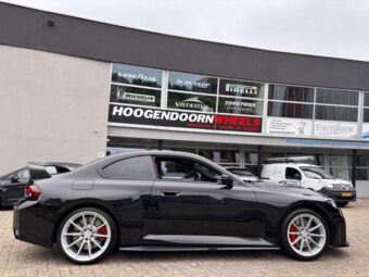 VESSER FORGED WHEELS VSR2 CUSTOM FINISH IN 19&20 INCH GEMONTEERD ONDER EEN BMW M2