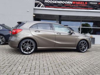 BORBET WHEELS Y IN 19 INCH EN HYPER SILVER GEMONTEERD ONDER EEN MERCEDES A KLASSE