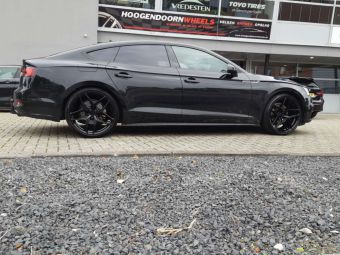 CONCAVER WHEELS FORGED IN 20 INCH PLATINUM BLACK GEMONTEERD ONDER EENAUDI A5