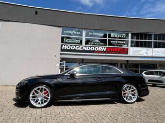 JR WHEELS JR18 SILVER MACHINED IN 20 INCH GEMONTEERD ONDER EEN AUDI A5