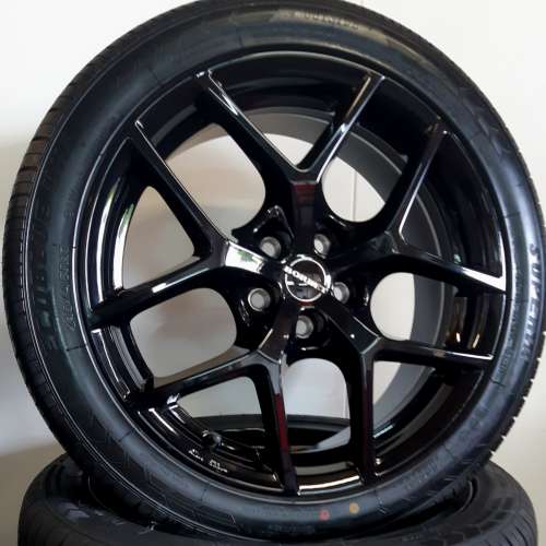 BORBET-VELGEN-Y-VELGEN-KOPEN-OPRUIMING-GOEDKOOP-SALE-HOOGENDOORNWHEELS-glossy-black